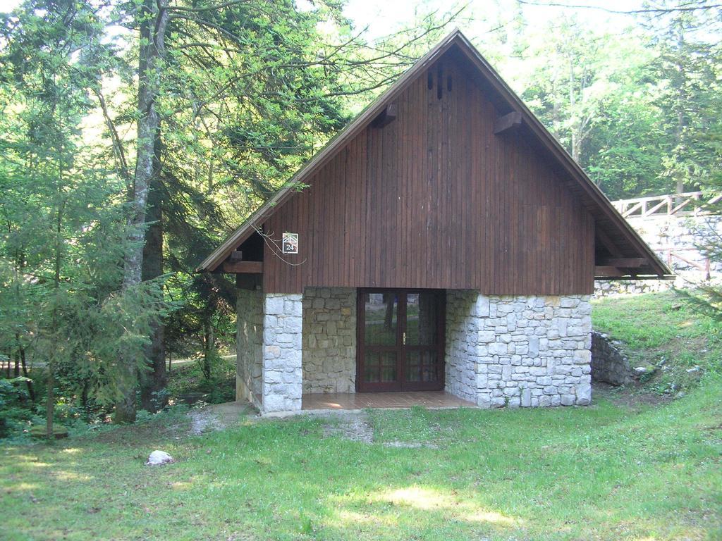 Camping Pivka Jama Postojna Exterior photo